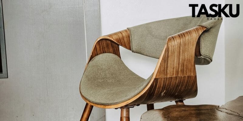Huonekalujen flippaus